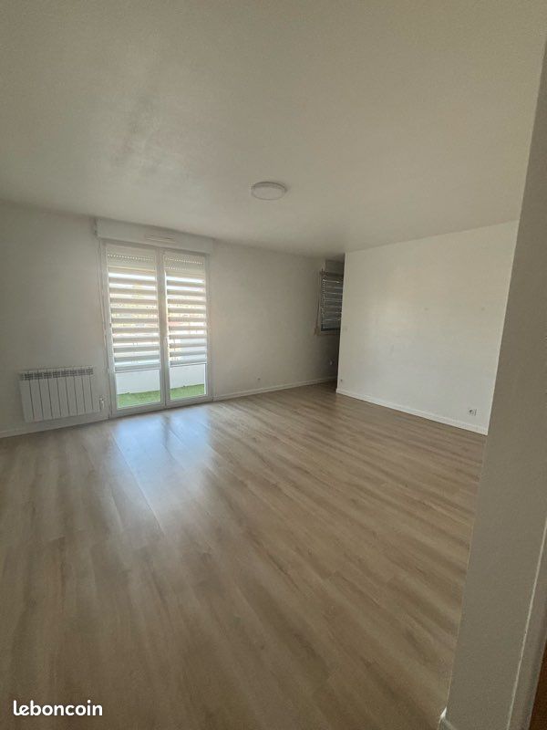 Appartement 2 pièces 51 m² · à Oyonnax · 51 m² · 470 €