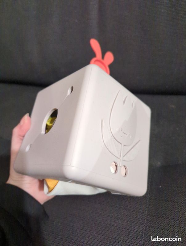Pop up tissue box - taf toys 12m+ (image 4)