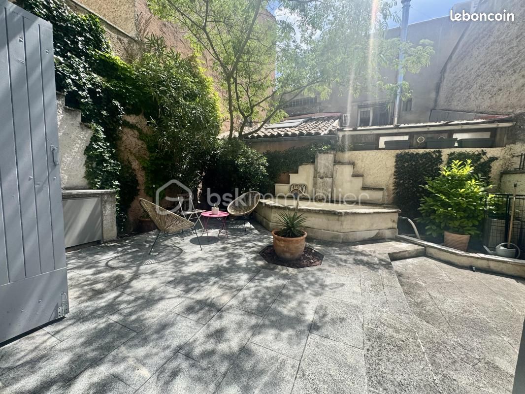 Maison 5 pièces 99 m² · à Éguilles · 99 m² · 1 580 €