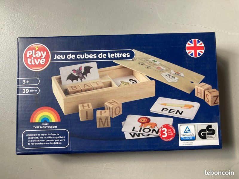 Jeu de cubes et lettres apprentissage montessori langue anglais (image 1)