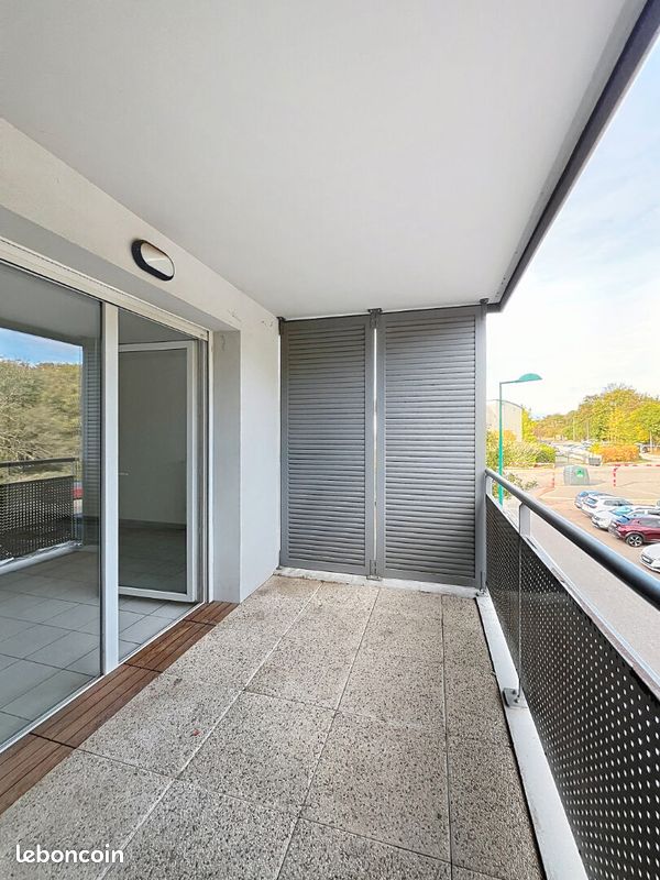Appartement 2 pièces 51 m² · à Bron · 51 m² · 792 €/mois