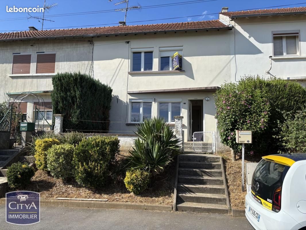 Maison 4 pièces 68 m² · à Sedan · 68 m² · 88 000 €