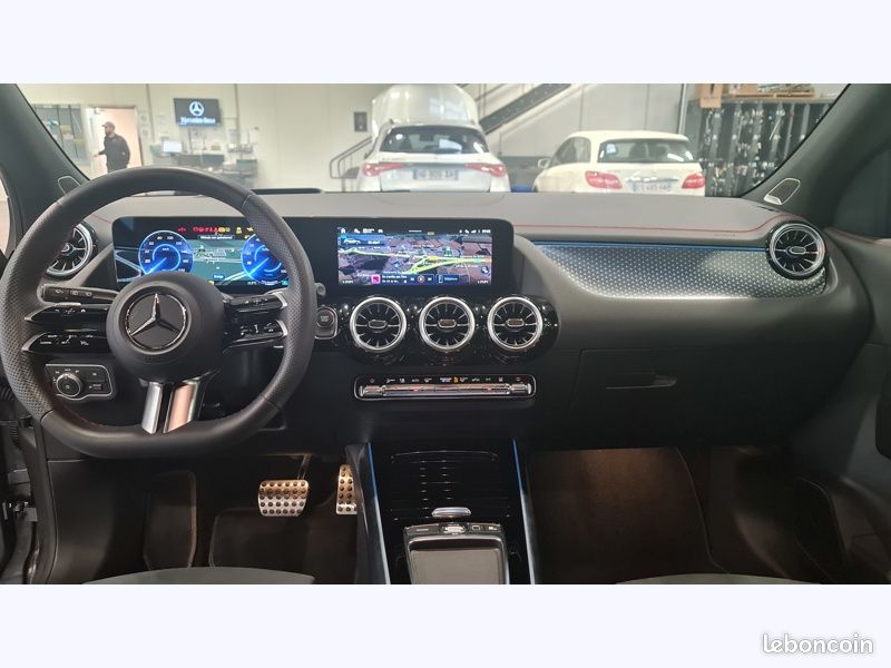 Mercedes EQA 250+ AMG Line (image 11)