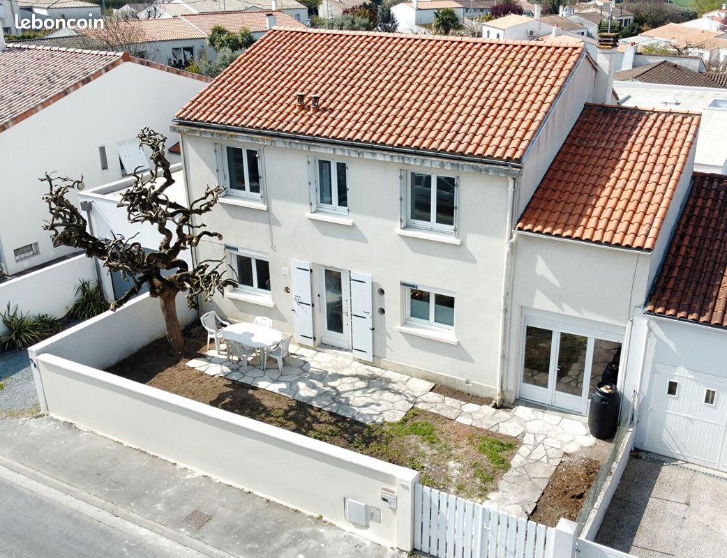 Maison 7 pièces 148 m² · à Puilboreau · 148 m² · 379 000 €