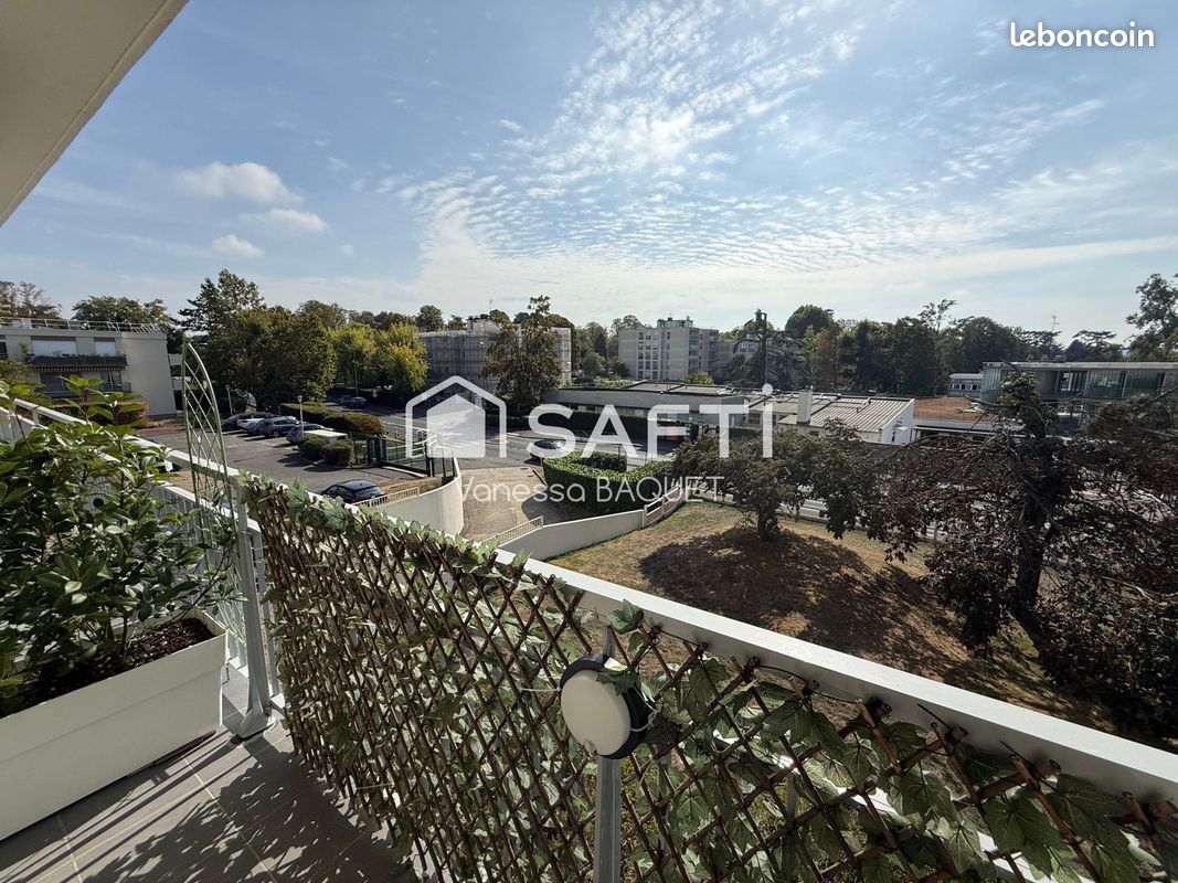 Appartement 4 pièces 82 m² · à Margency · 82 m² · 295 000 €