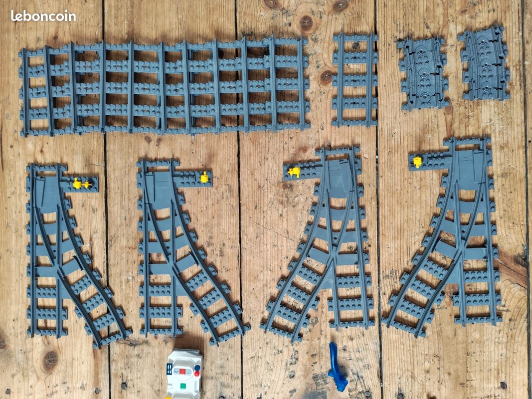 Kit 67 Rails De Train RANJIMA – Droits, Courbes, Croix, Inclinés – Compatible Avec Grandes Marques – ABS Flexible – Cadeau Enfants Dès 4 Ans