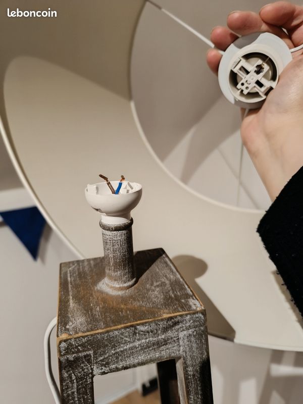Lampe haute (image 2)