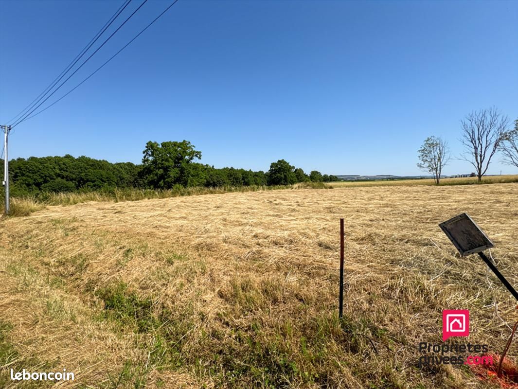 Terrain 1 575 m² Semur En Auxois · à Semur-en-Auxois · 33 000 €