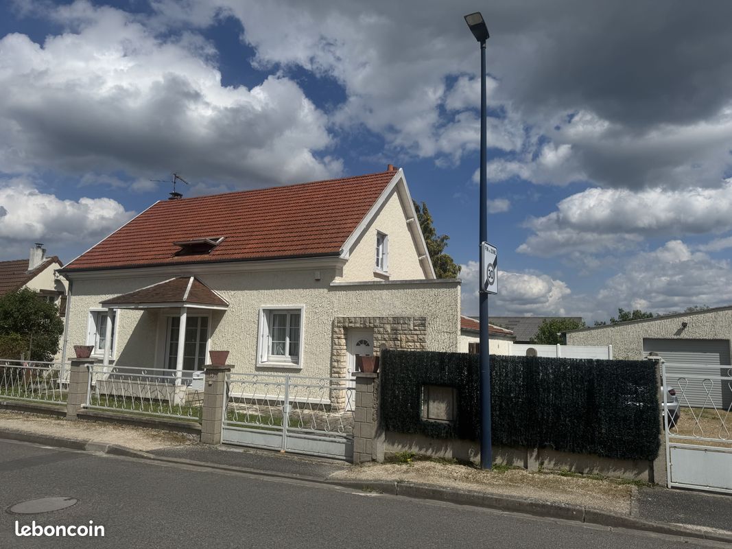 Maison 6 pièces 120 m² · à Semoy · 120 m² · 253 200 €