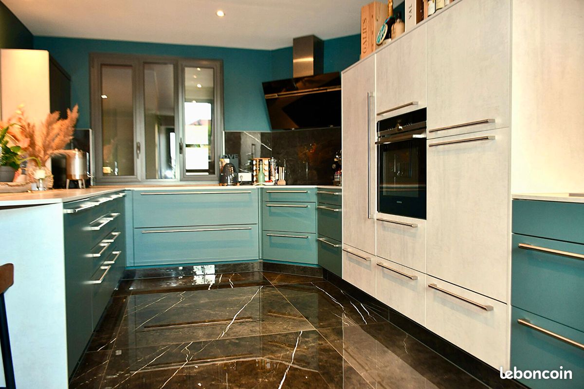 Maison 6 pièces 180 m² (image 2)