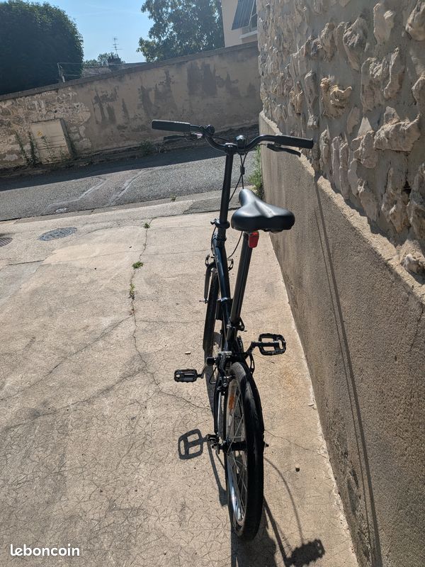 Vélo pliant Décathlon B'Twin Fold 100 – Noir – État quasi neuf (image 2)