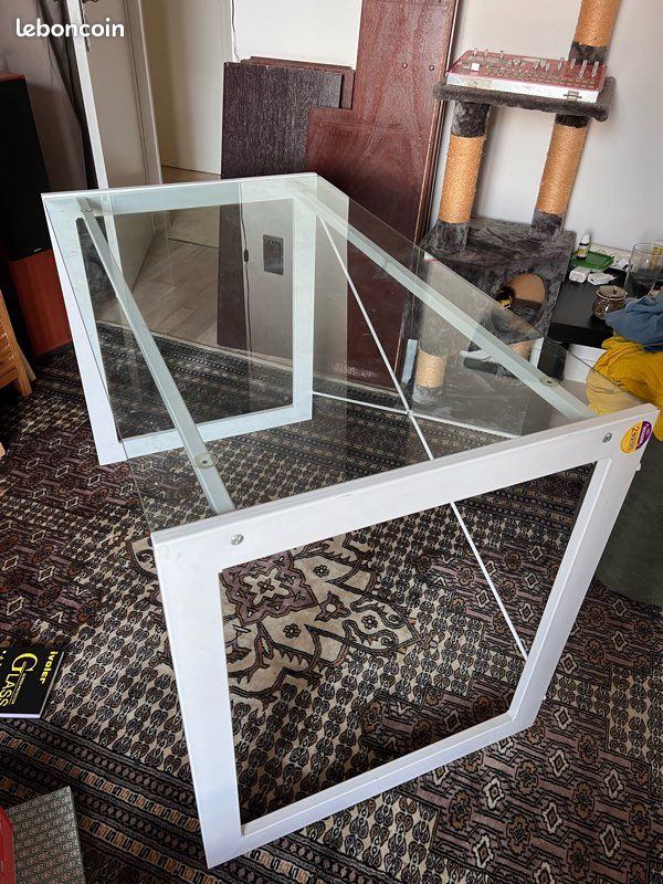 Bureau en Verre (image 1)