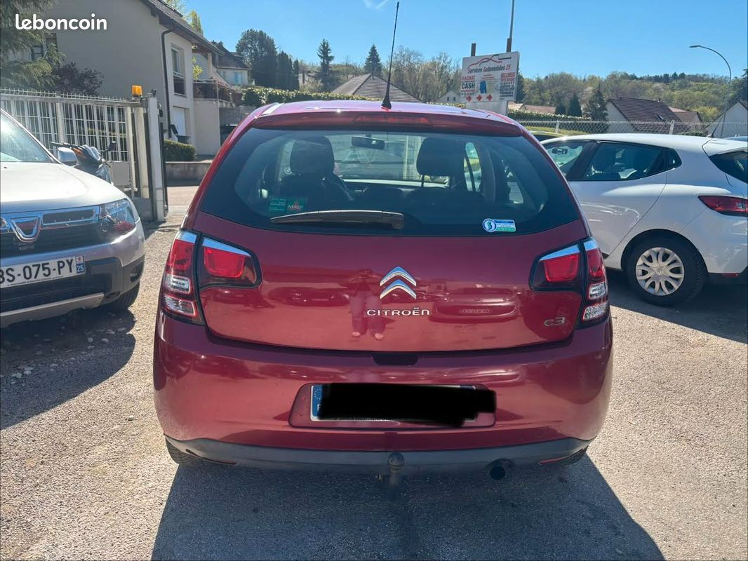 Citroen c3 ii (2) 1.4 hdi 70 fap confort (image 8)