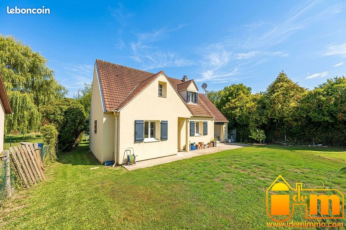 Maison 5 pièces 123 m² · à Saclas · 123 m² · 287 000 €