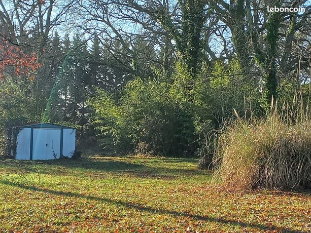 Terrain 1 249 m² Minzac