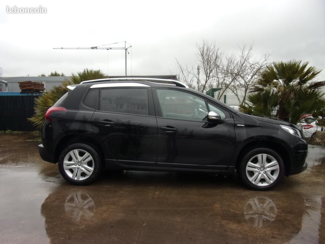 Peugeot 2008 1.6 BlueHDi 100ch BVM5 Style (image 4)