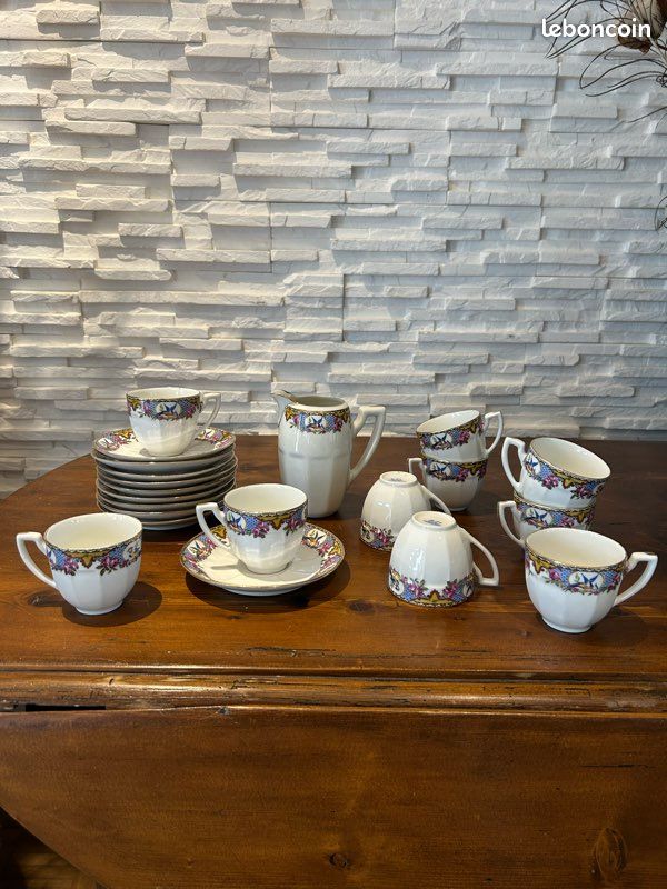 Service à café en porcelaine de Limoges complet - Arts de la table