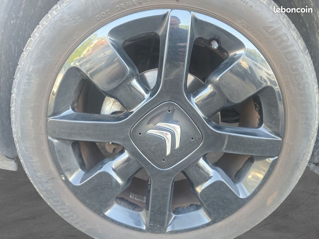 CITROEN C3 *entretien complet* C3 ESSENCE 82 Shine (image 15)