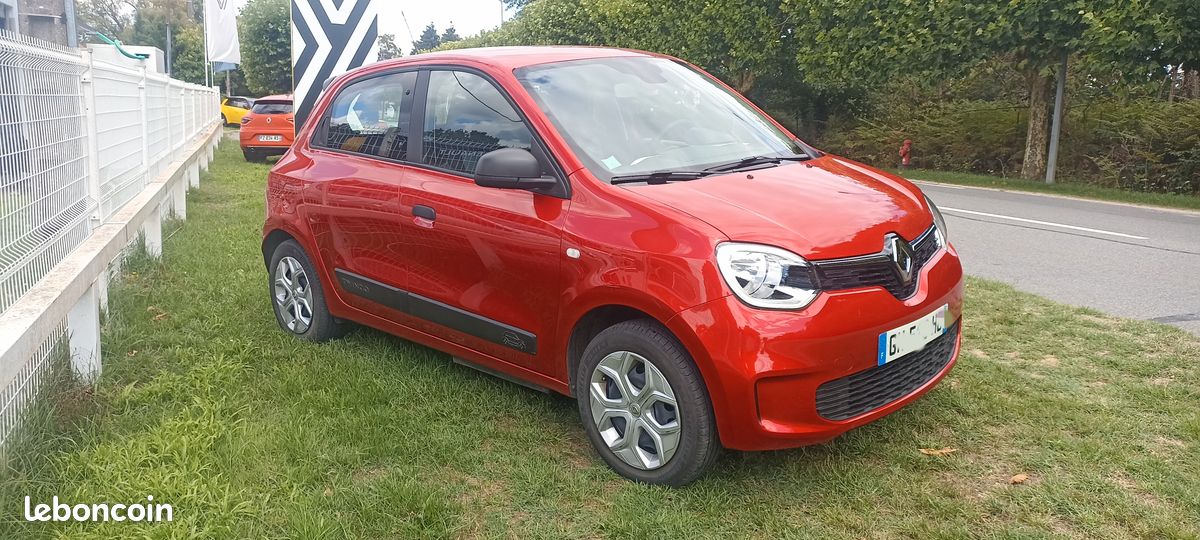Twingo E-tech Authentic 22 kwh (image 2)
