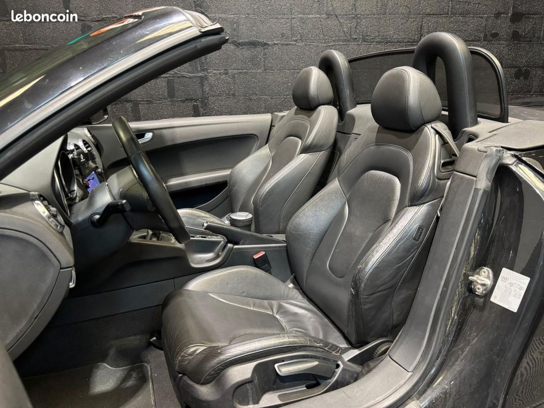 AUDI TT Roadster 2.0 TFSI - 200CV - ENTRETIEN SUIVI - CARPLAY (image 16)