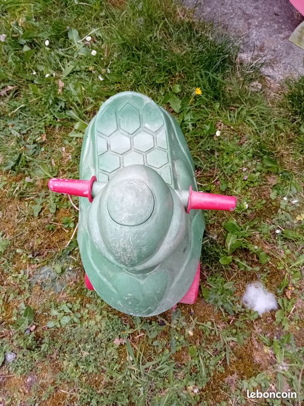 Petite jouet voiture (image 1)
