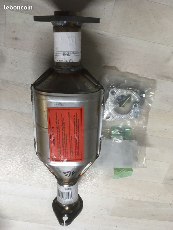 Catalyseur Clio 16s et Williams Neuf (image 2)