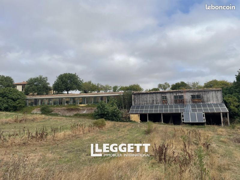 Maison 13 pièces 172 m² · à Pavie · 172 m² · 423 000 €
