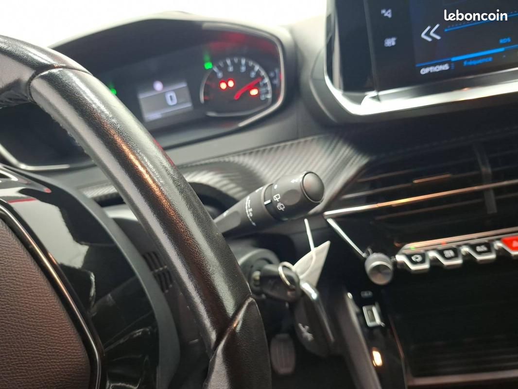 Peugeot 208 II PureTech 100 S&S BVM6 Active Business 5p (image 30)