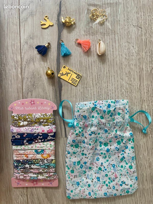 AUZOU Créatife – Kit Bracelets Boho Chic Et Liberty – 7 Bracelets Pour Chaque Jour De La Semaine – Multicolore – Taille Moyenne