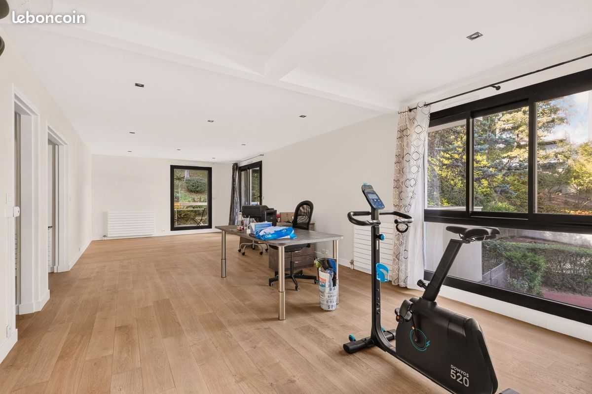 Appartement 4 pièces 93 m² · à Clamart · 93 m² · 590 000 €
