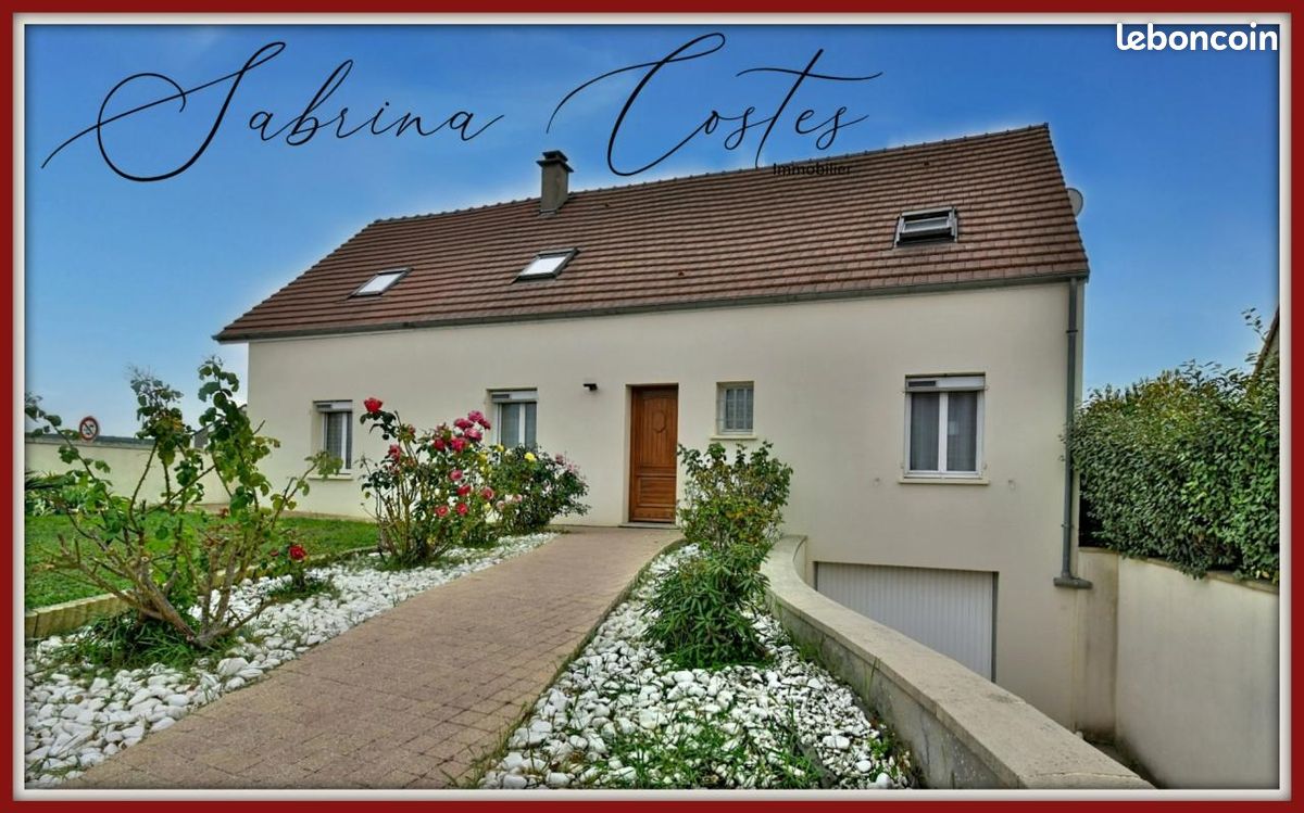 Maison 6 pièces 148 m² · à La Chapelle-Longueville · 148 m² · 335 000 €