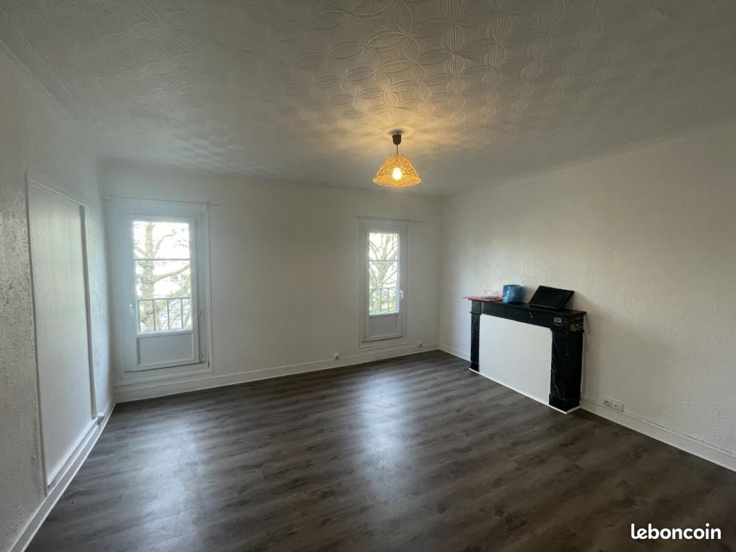 Appartement 5 pièces 64 m² · à Nantes · 64 m² · 785 €