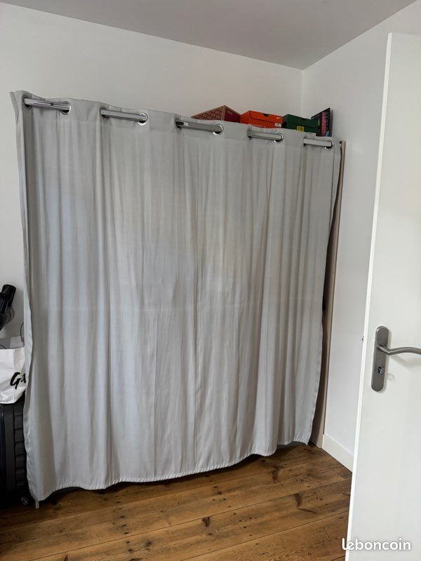 Dressing (image 1)
