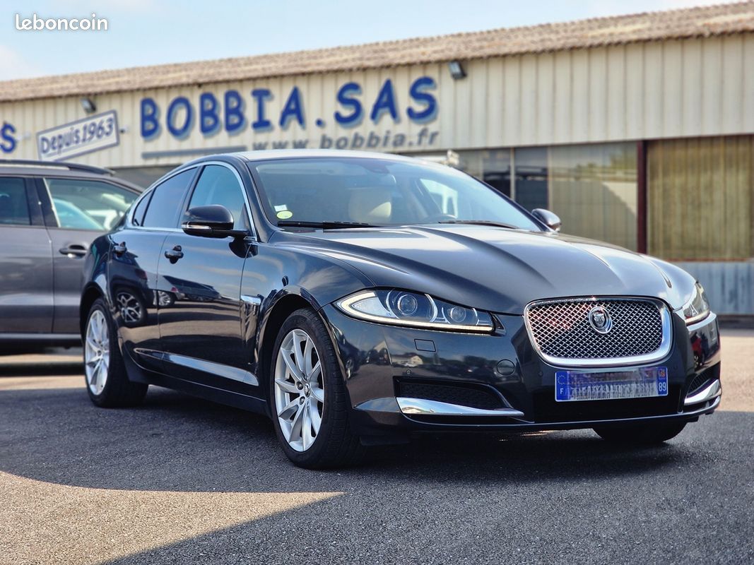 Jaguar XF 2.2 D 200CH LUXE PREMIUM (image 3)