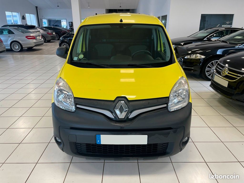 Renault KANGOO 1.5 BLUE DCI 95CH GRAND CONFORT - 2020 (image 2)