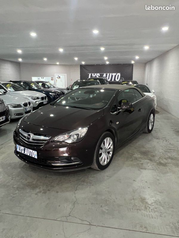 Opel Cascada 2.0 CDTI 165cv Cosmo toutes options Suivie Complet (image 2)
