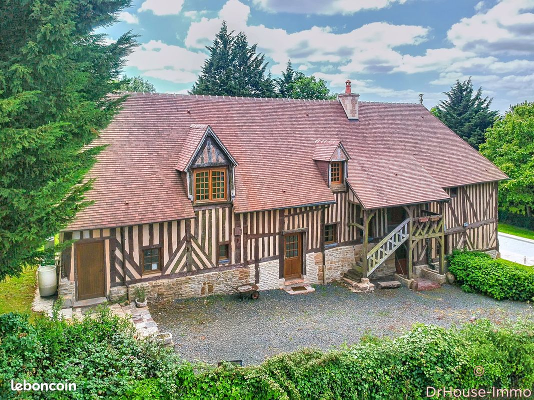 Maison 5 pièces 223 m² · à Bonnebosq · 223 m² · 799 000 €