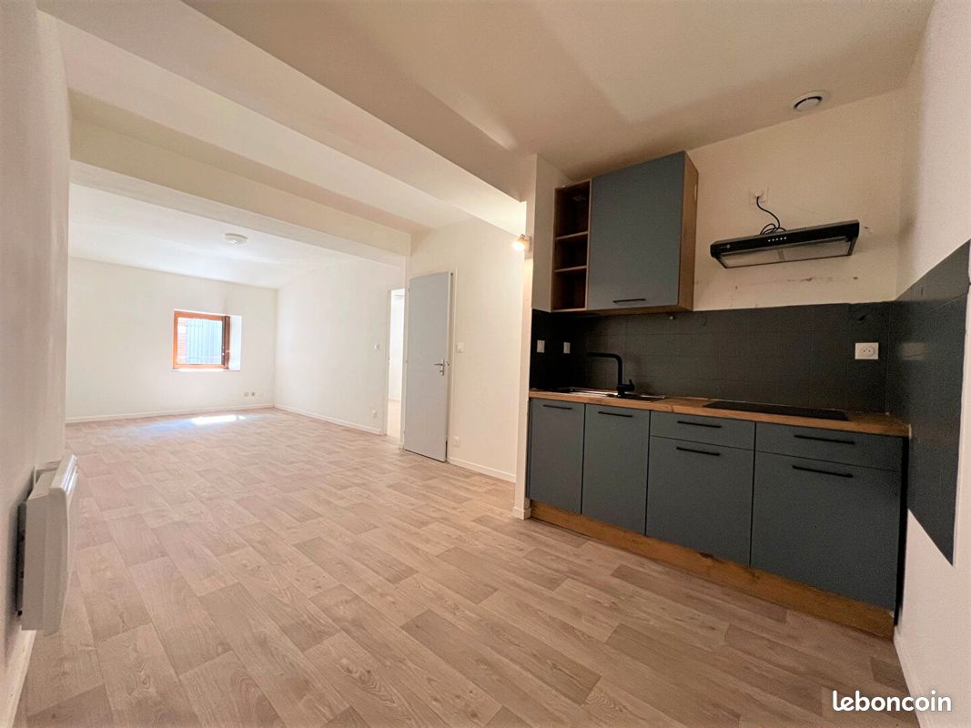 Appartement 2 pièces 49 m² · à Caussade · 49 m² · 390 €/mois