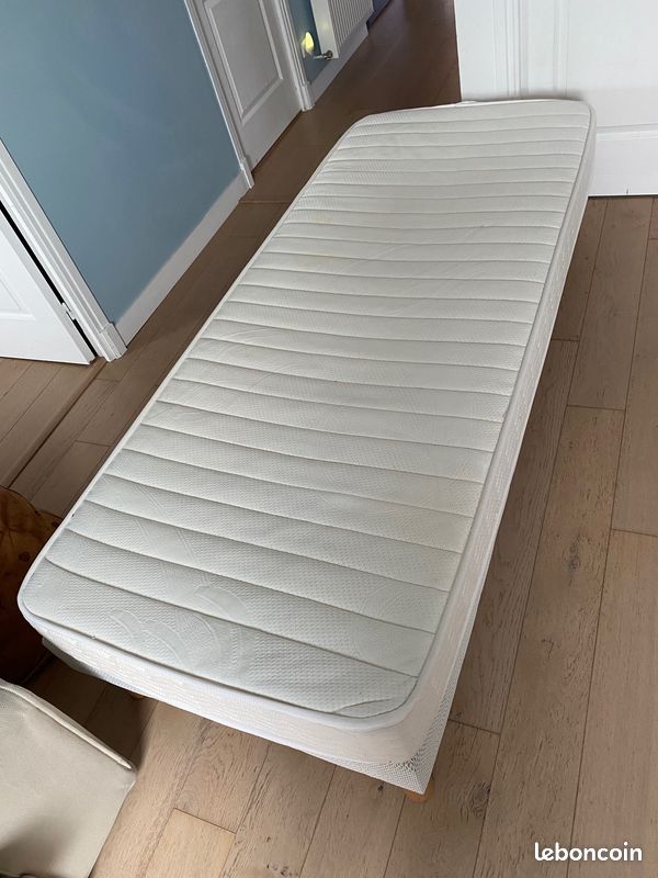 Lit et matelas 1 personne 80X200 (image 2)