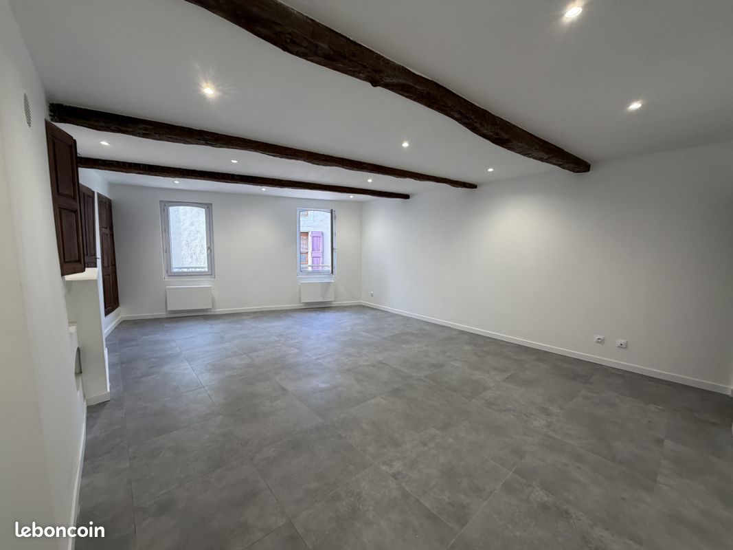 Appartement 3 pièces 68 m² · à Rians · 68 m² · 750 €/mois