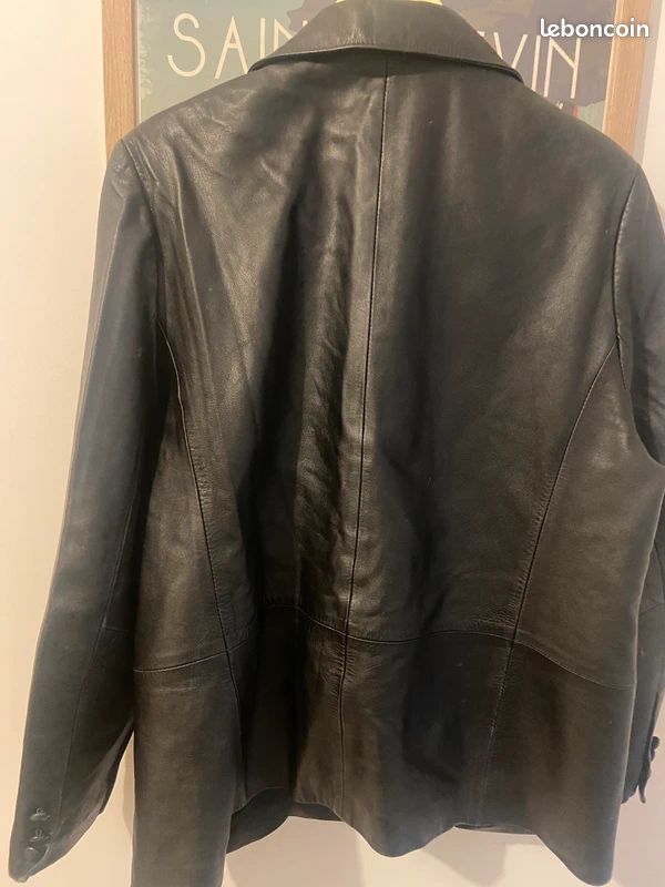 Veste en cuir noir marque au renard (image 2)