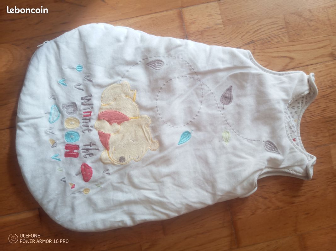 Gigoteuse bébé 0-6 mois – Winnie – bon état (image 1)