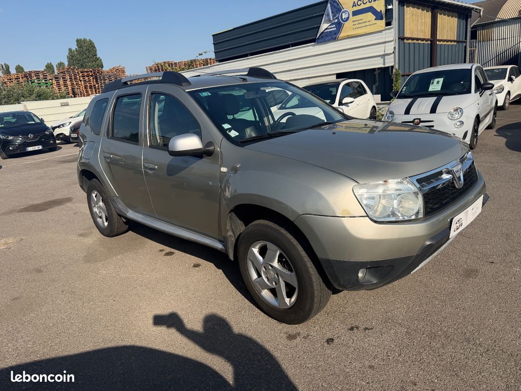 DACIA DUSTER 1.5 dCi 110 4x2 Lauréate (image 1)