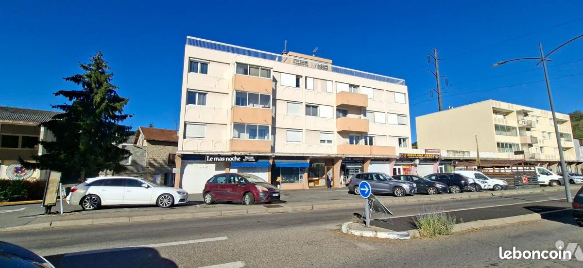 Appartement 4 pièces 76 m² · à Firminy · 76 m² · 80 000 €
