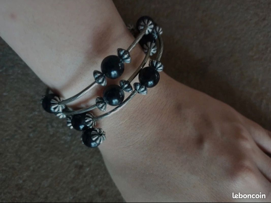 Bracelet fantaisie (image 1)