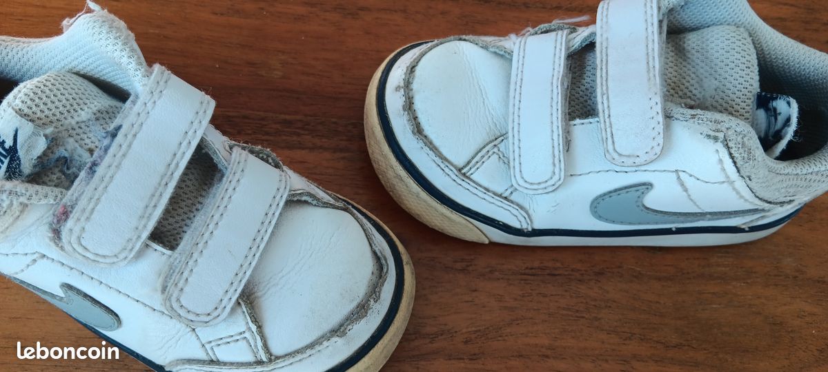 Chaussures blanches enfant pointure 23.5 (image 4)