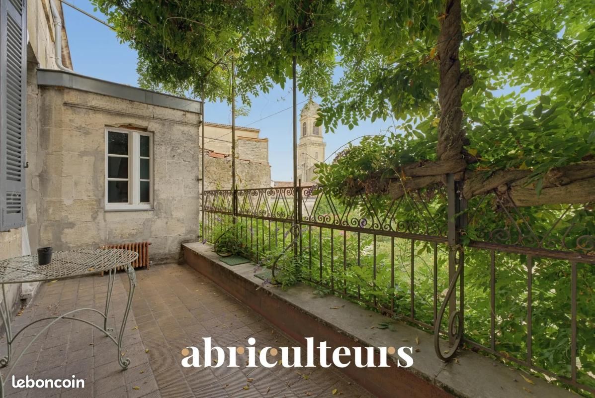 Maison 10 pièces 250 m² · à Bordeaux · 250 m² · 999 000 €