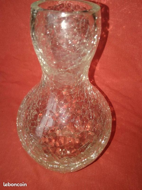vase (image 2)