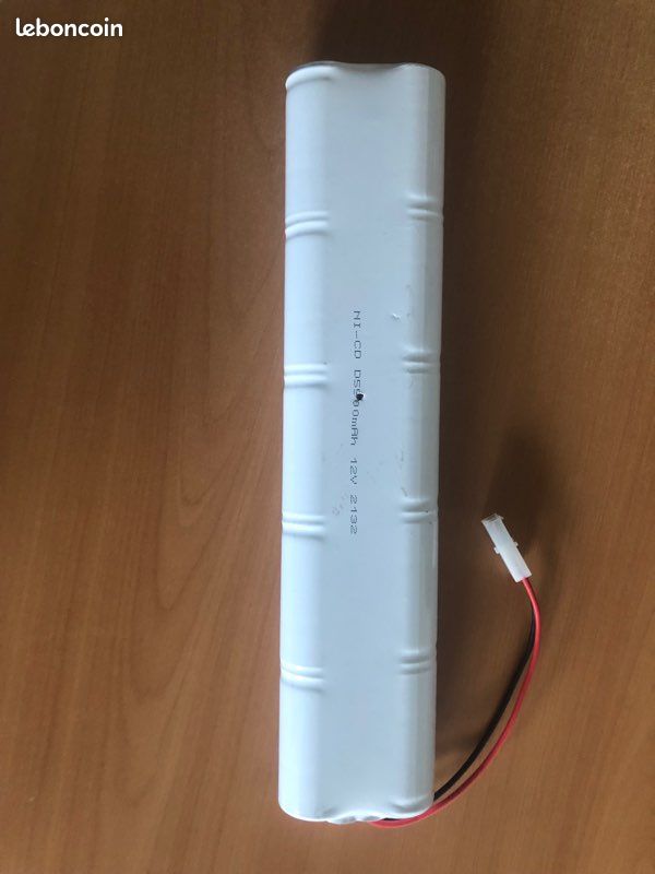 Batterie plomb Ni CD- 12v 5500mAh (image 2)