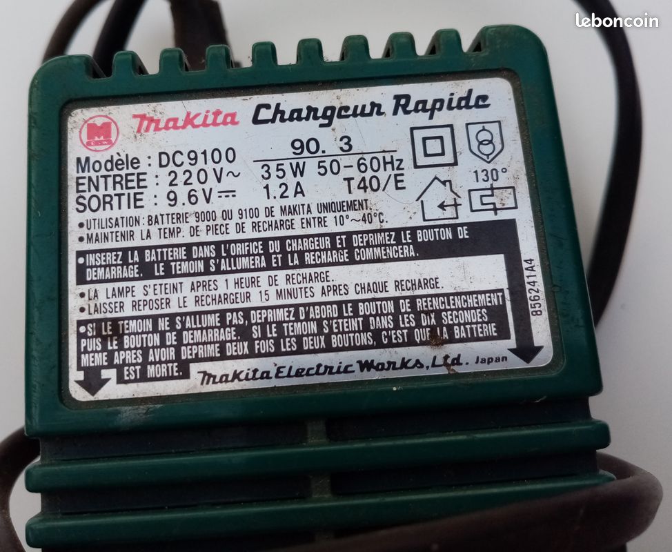 Bloc chargeur alimentation : MAKITA 9.6v 1.2A - Réf : DC9100 - Etat inconnu (je n'ai pas d'outil, ni de batterie) - Vendu en l'état - Envoi en Mondial Relay possible (image 2)